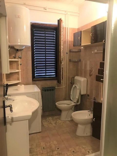 אומאג Marija Rooms & Apartments מראה חיצוני תמונה