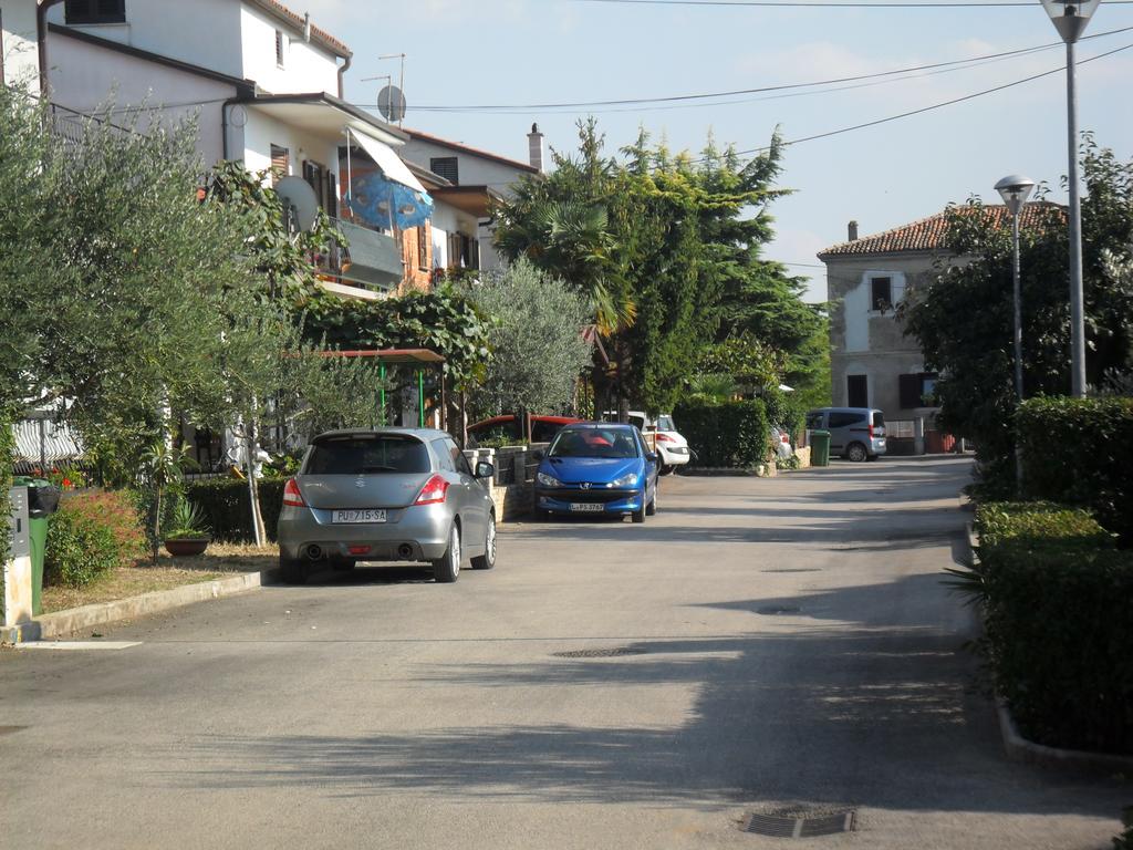אומאג Marija Rooms & Apartments מראה חיצוני תמונה
